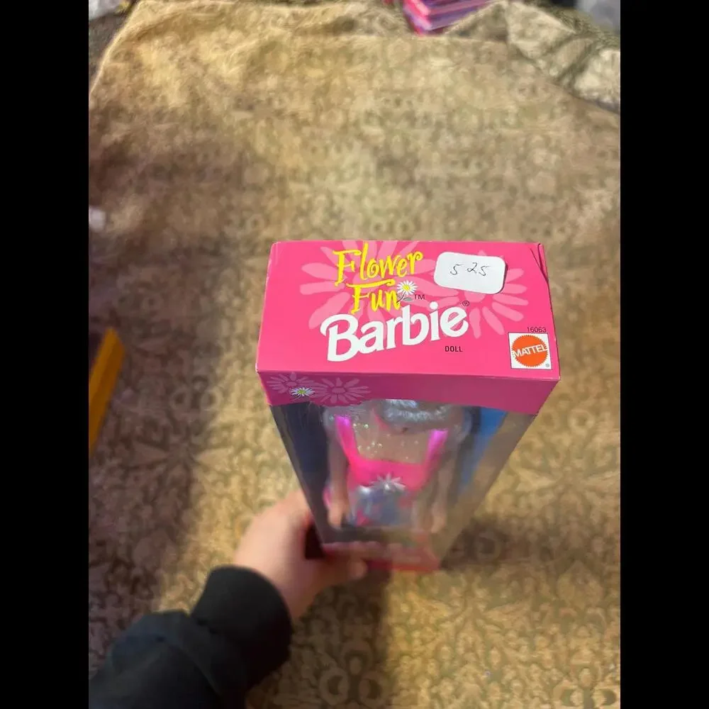 NEW Mattel Vintage‎ 1996 Flower Fun Barbie Doll In The Box #16063 - Unopened
